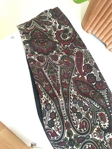 Desenli şal