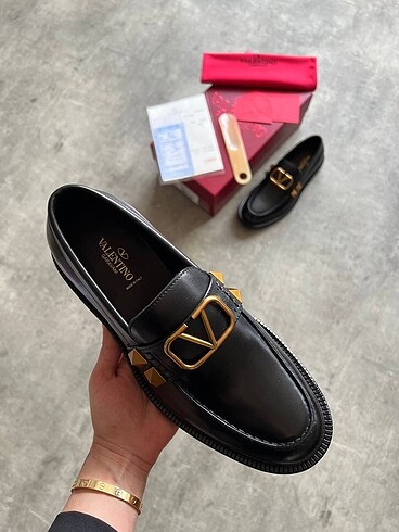 Valentino Valentino Garavani Loafer