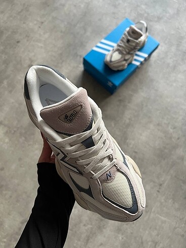 New Balance New Balance 9060 Moonrock