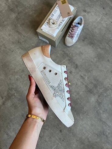Golden Goose Deluxe Sneakers