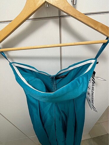 Kullanılmamış etiketli elbise - Görsel 4