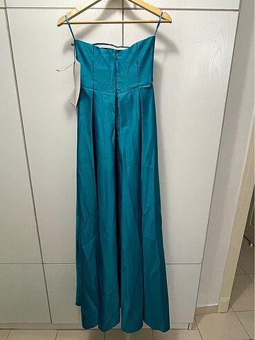 Kullanılmamış etiketli elbise - Görsel 6