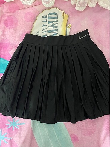 şortlu nike tenis eteği