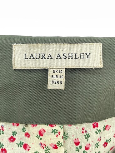 38 Beden yeşil Renk Laura Ashley Trenchcoat %70 İndirimli.
