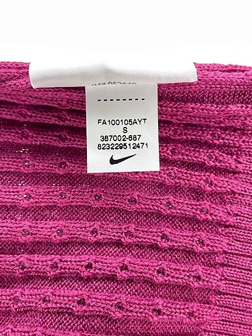 s Beden çeşitli Renk Nike Bluz %70 İndirimli.