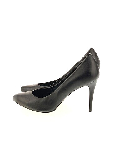 Hotiç Stiletto %70 İndirimli.