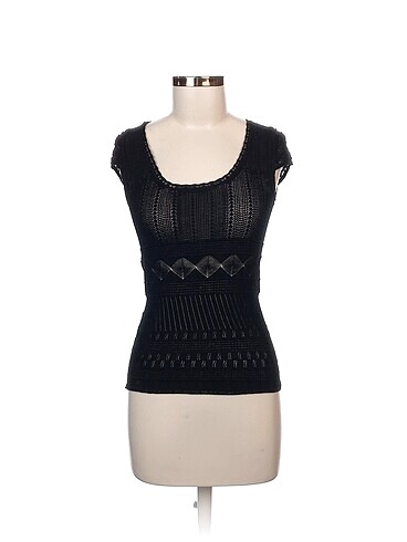 Stefanel Bluz %70 İndirimli.
