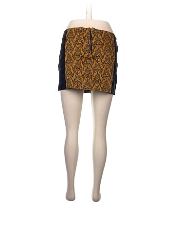m Beden Pull and Bear Mini Etek %70 İndirimli.