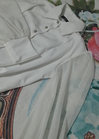 Düğmeli Beyaz Kısa Kollu Kadın Gömlek - Görsel 4