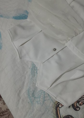 Düğmeli Beyaz Kısa Kollu Kadın Gömlek - Görsel 5