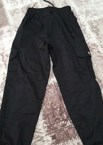 Siyah Düğmeli Rahat Kesim Kadın Pantolon 42 beden - Görsel 2