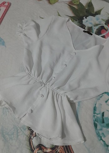 Düğmeli Beyaz Keten Midi Bluz - Görsel 5