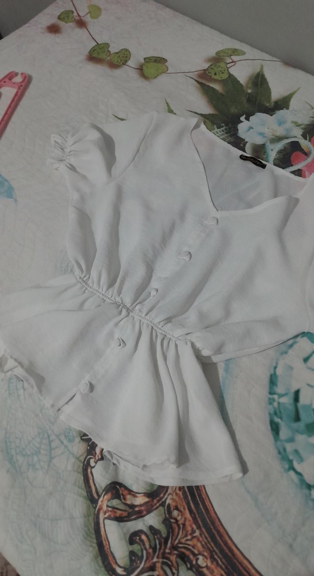 Düğmeli Beyaz Keten Midi Bluz - Görsel 5