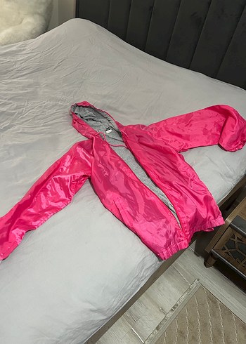 Parlak Pembe Fermuarlı Yağmurluk - Görsel 2
