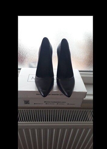 Diğer Siyah stiletto