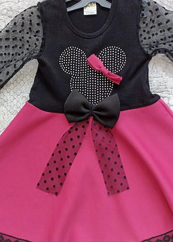  Pembe Siyah elbise 4-5 yaş
