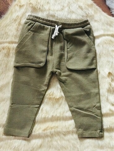 Zara haki jogger