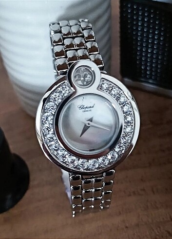  Beden Chopard bayan kol saati 