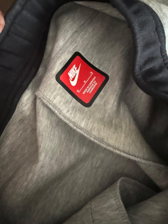 Nike tech Gri Siyah - Görsel 3