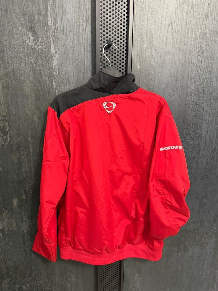 Erkek Kırmızı  Manchester United Ceket 2007-2008 orjinal - Görsel 2