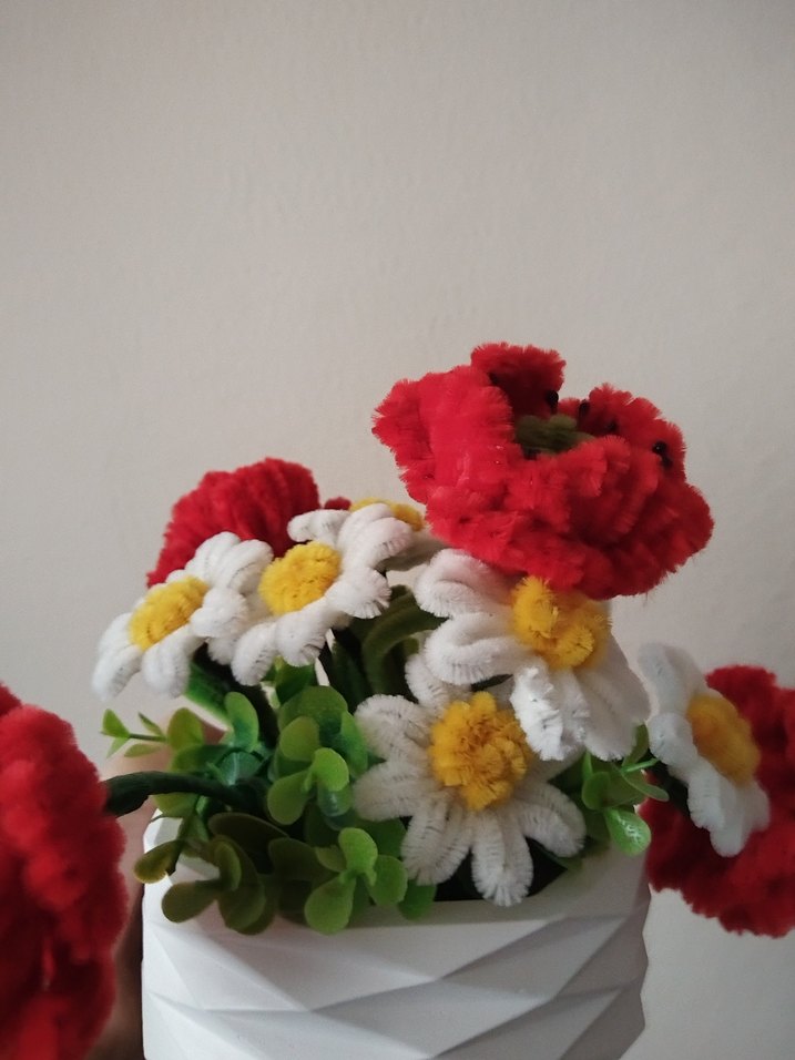 Şönil Çiçek - Görsel 2