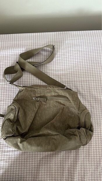 Kipling Kipling canta