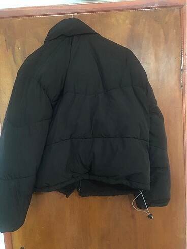 Pull and Bear Pull&bear siyah şişme mont
