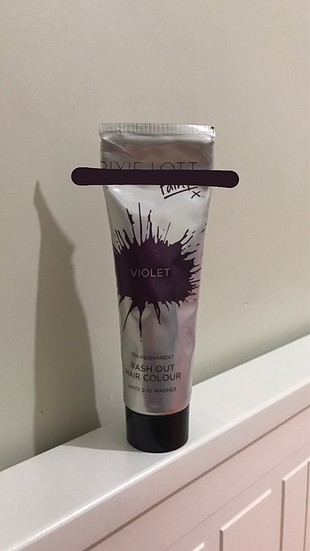 Pixie Lott Mor Saç Boyası Violet