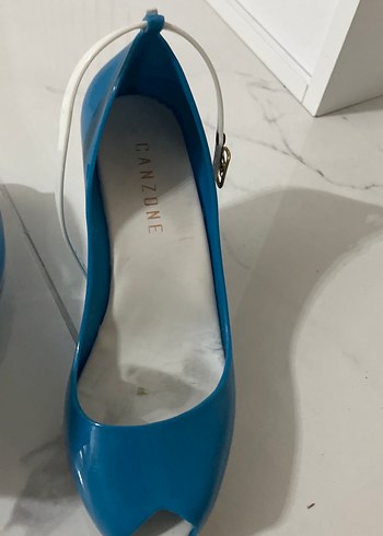 Mavi Bantlı Kadın Dolgu Topuk Ayakkabı - Görsel 4