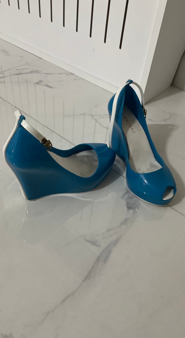 Mavi Bantlı Kadın Dolgu Topuk Ayakkabı - Görsel 2