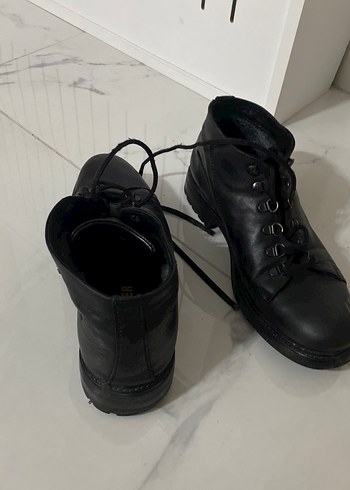 Erkek Siyah Kemerli Greyder bot - Görsel 2