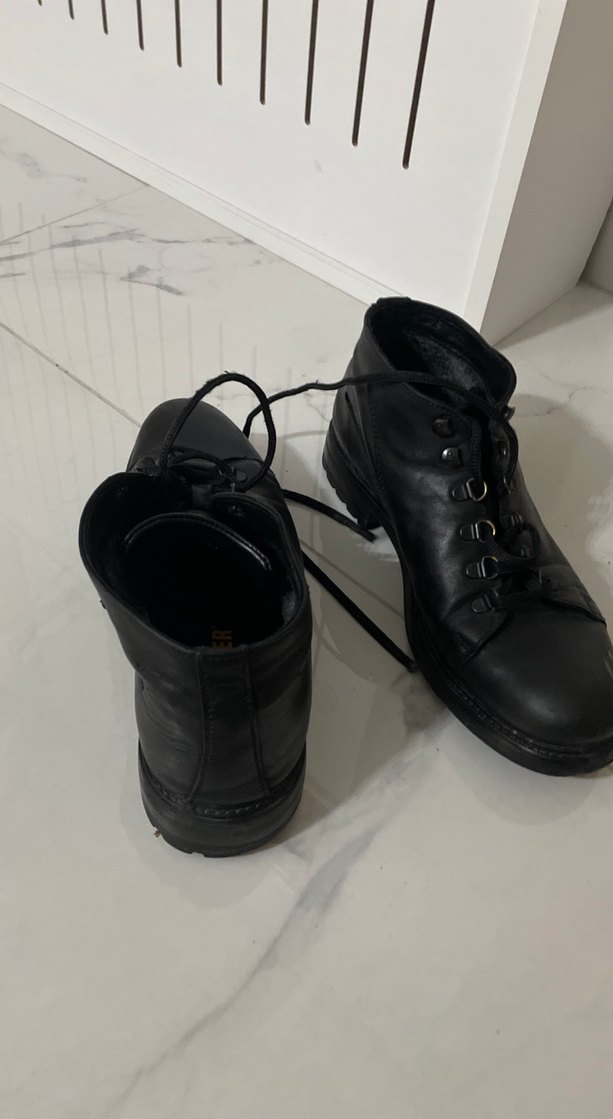 Erkek Siyah Kemerli Greyder bot - Görsel 2