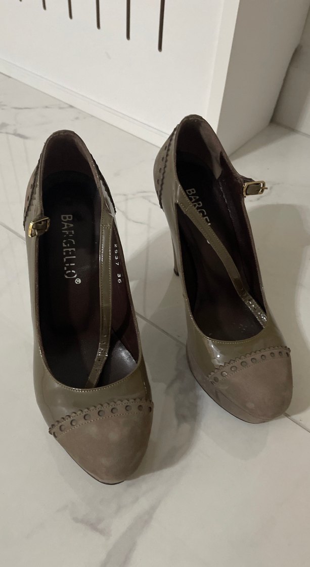 Bej deri Yılan Desenli Tokalı Stiletto - Görsel 4