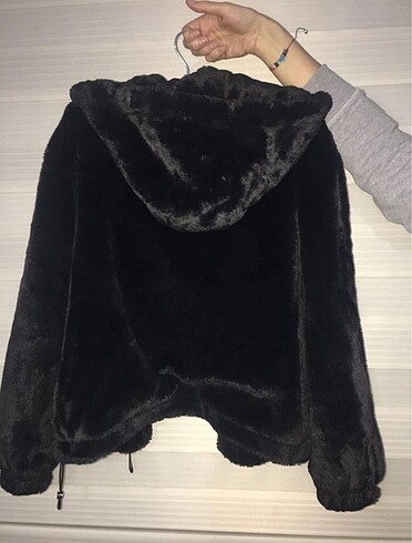 Bershka Suni Kürk Ceket
