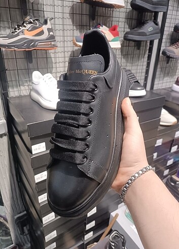41 Beden Alexander McQueen deri erkek ayakkabı