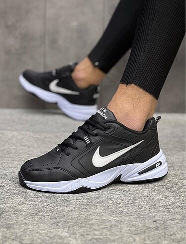 Nike Air Monarch