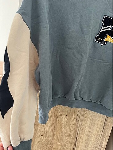 m Beden Pull bear sweat