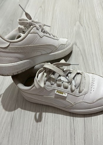 Puma Beyaz Bağcıklı Kadın Spor Ayakkabı - Görsel 3