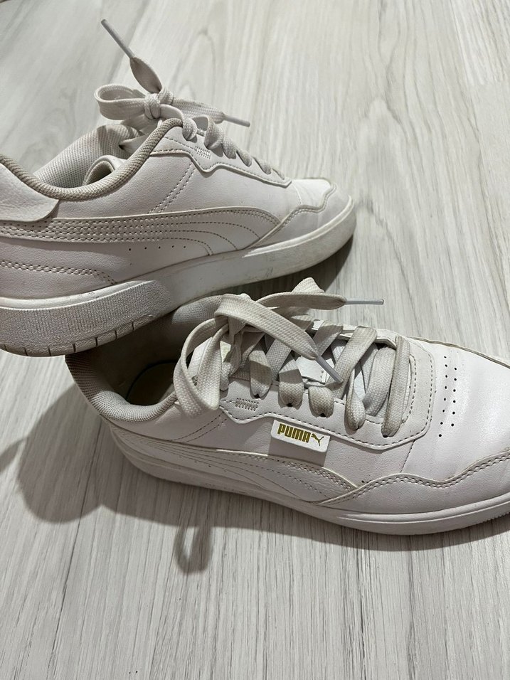 Puma Beyaz Bağcıklı Kadın Spor Ayakkabı - Görsel 3