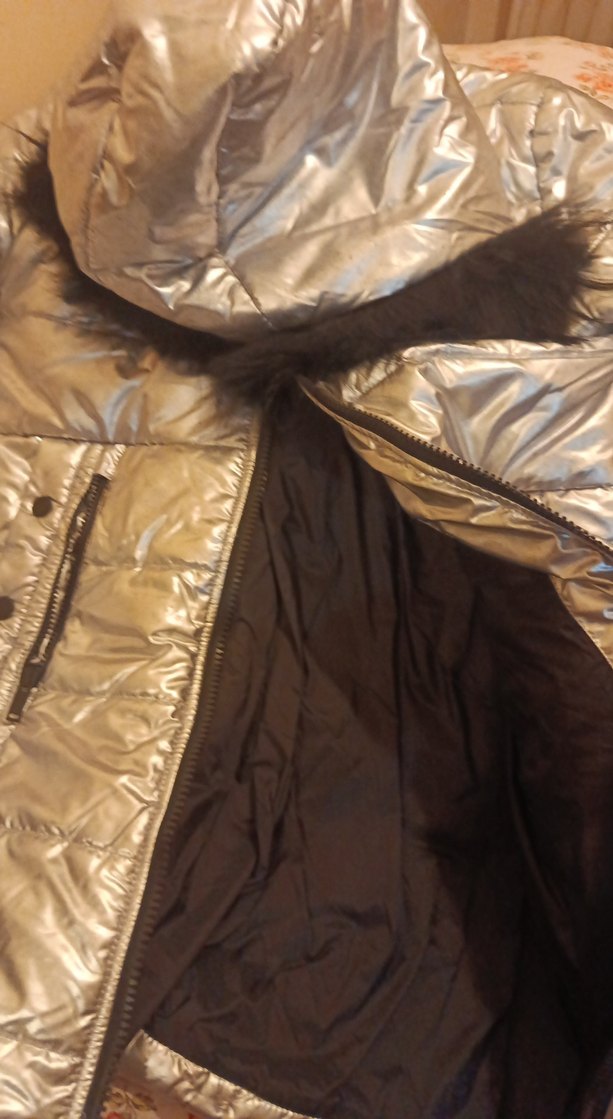 Gri Parlak Kadın Kışlık Kürklü Mont - Görsel 4