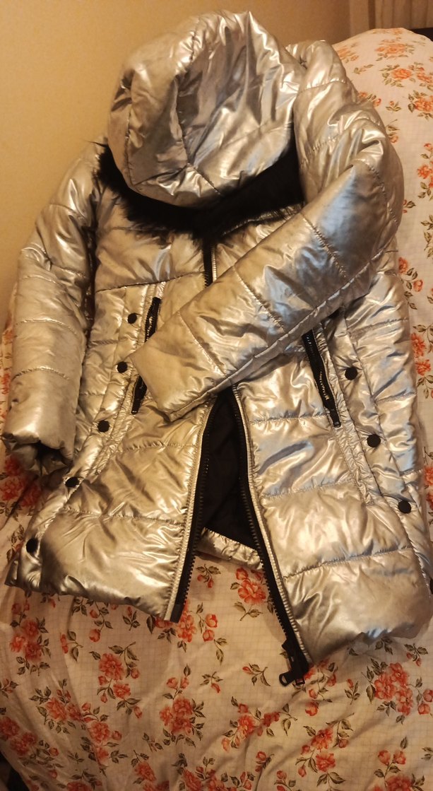 Gri Parlak Kadın Kışlık Kürklü Mont - Görsel 2