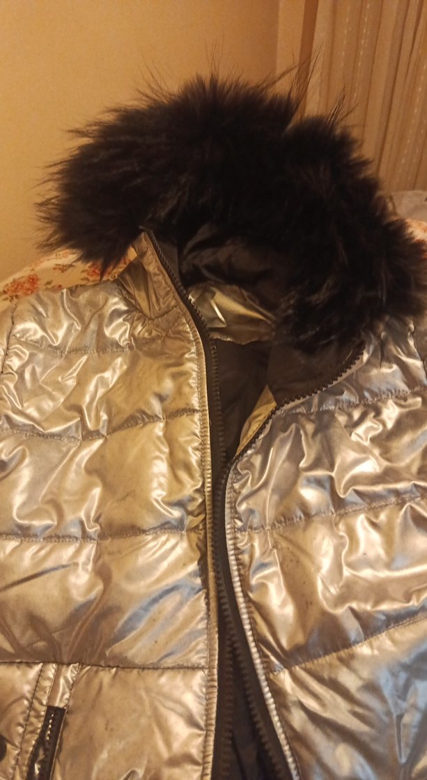 Gri Parlak Kadın Kışlık Kürklü Mont - Görsel 5