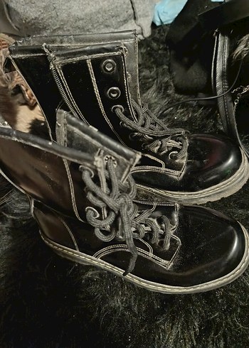 Siyah Deri Kürklü Platform Topuklu Botlar - Görsel 3