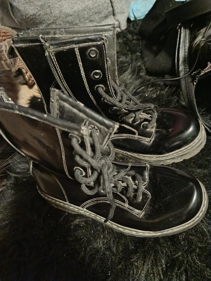 Siyah Deri Kürklü Platform Topuklu Botlar - Görsel 3