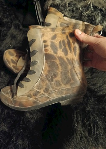 Leopar Desenli Kahverengi Yüksek Topuklu Deri Bot - Görsel 4