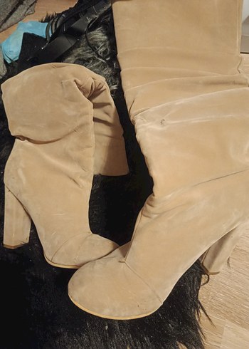 Bej Süet Kadın Dizüstü Çizme Kürklü Topuklu - Görsel 5