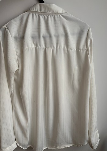 Düğmeli Beyaz Uzun Kollu Keten Gömlek - Görsel 3