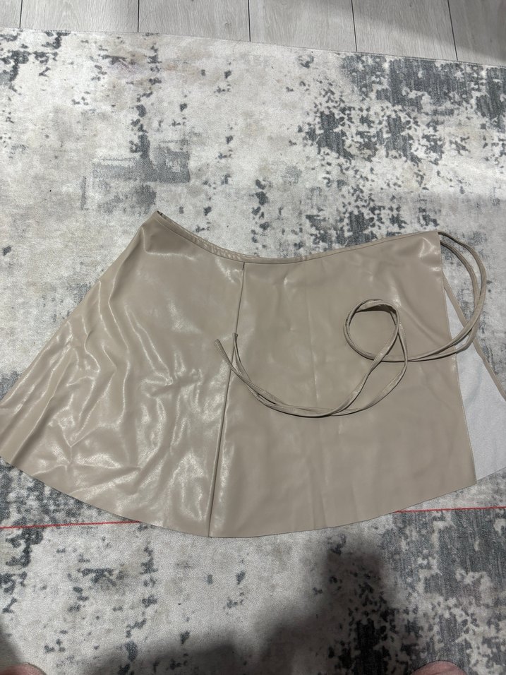 Bej Deri Midi Kemerli Kadın Etek - Görsel 3