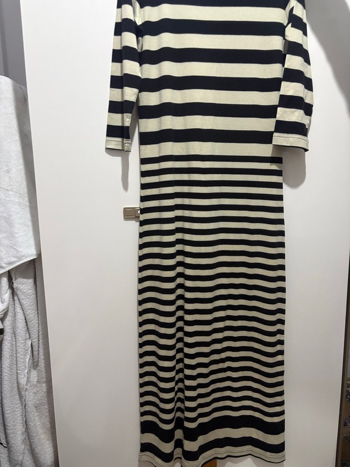 Uzun Kollu Çizgili Triko Elbise - Görsel 3