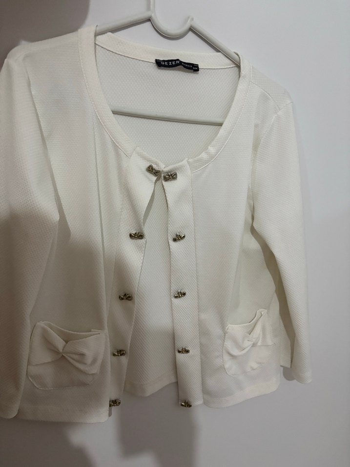Düğmeli Beyaz Kadın Mini Blazer - Görsel 2